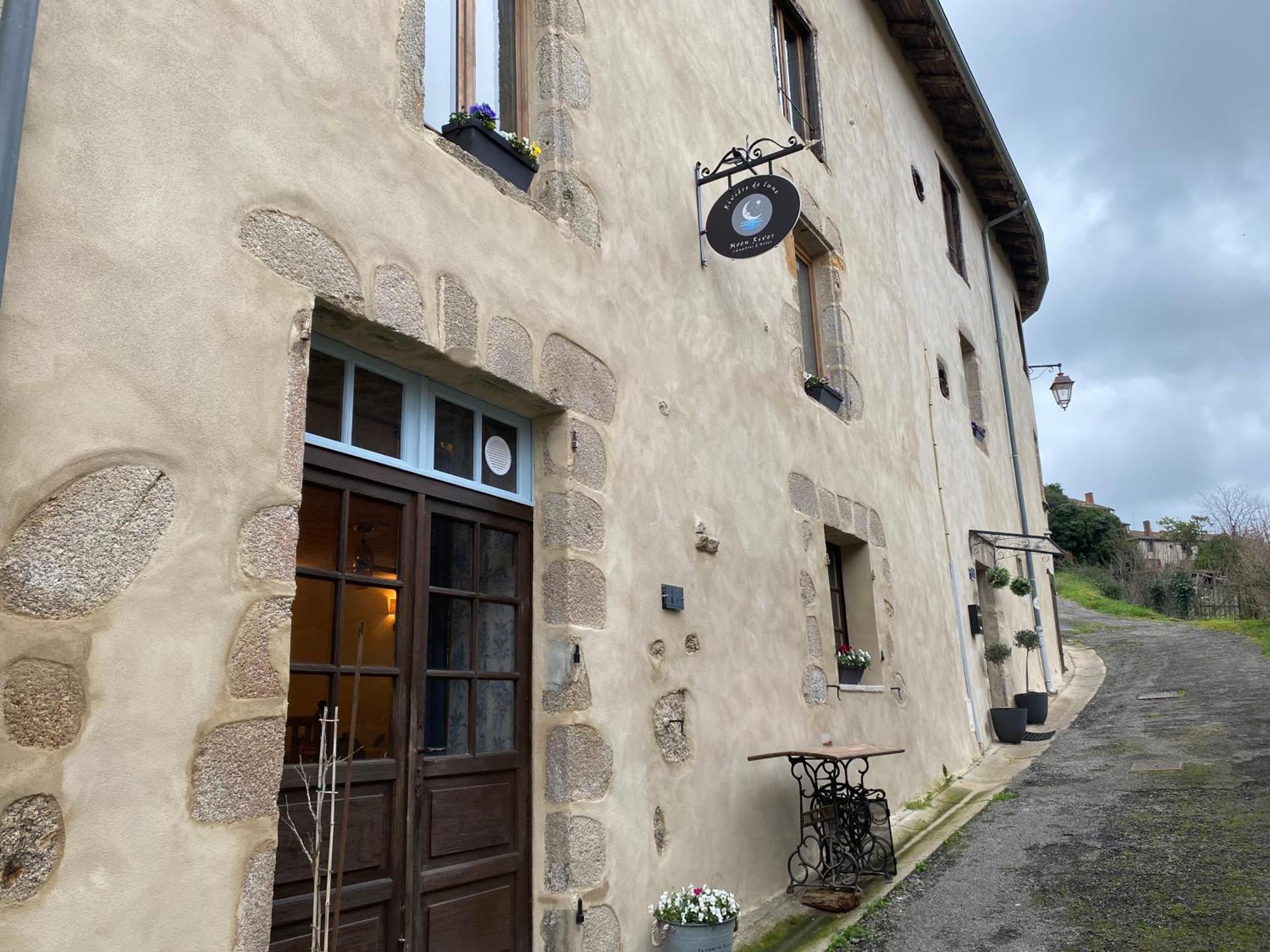 Moon River Bellac Chambre D'Hotes Exterior photo